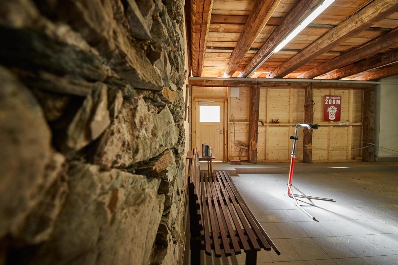Am Zwoelferkogel Appartements 萨尔巴赫 外观 照片