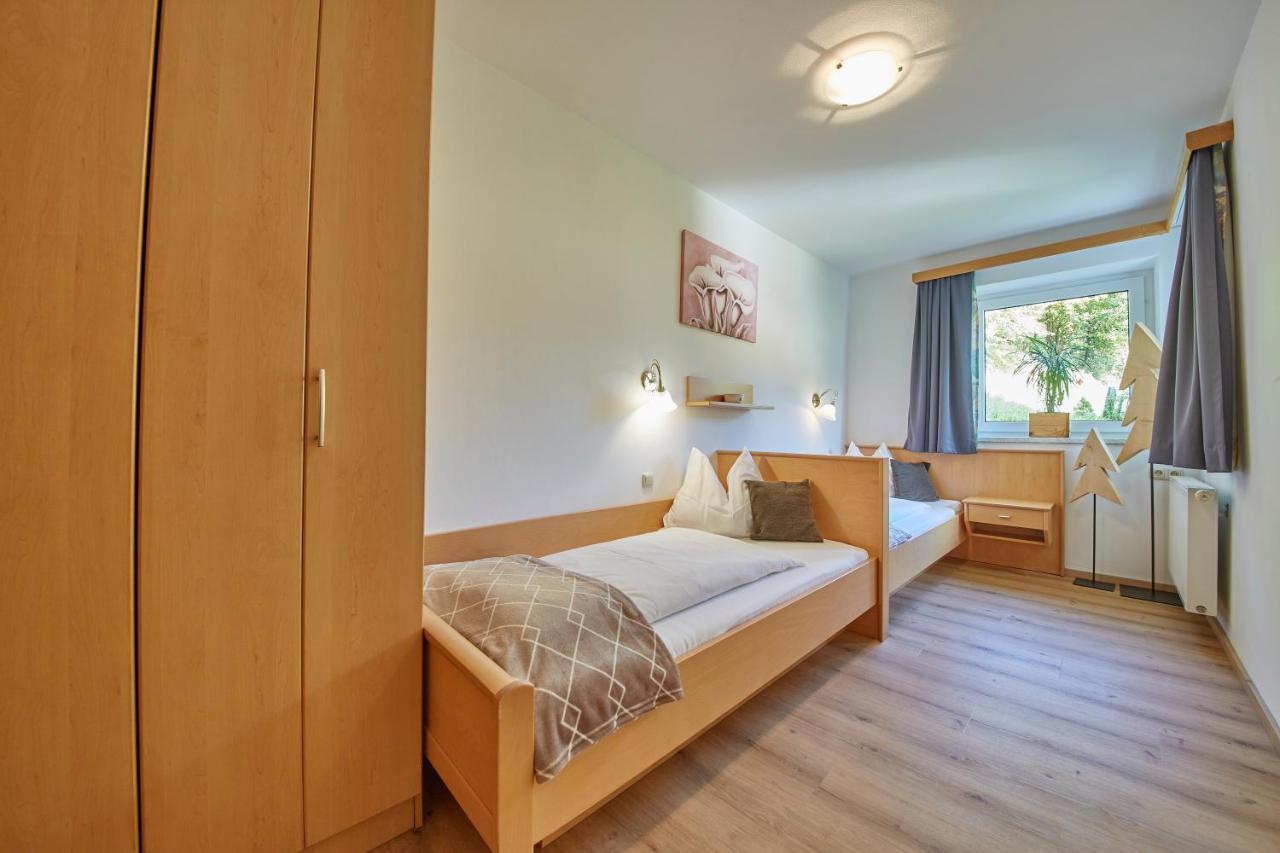 Am Zwoelferkogel Appartements 萨尔巴赫 外观 照片