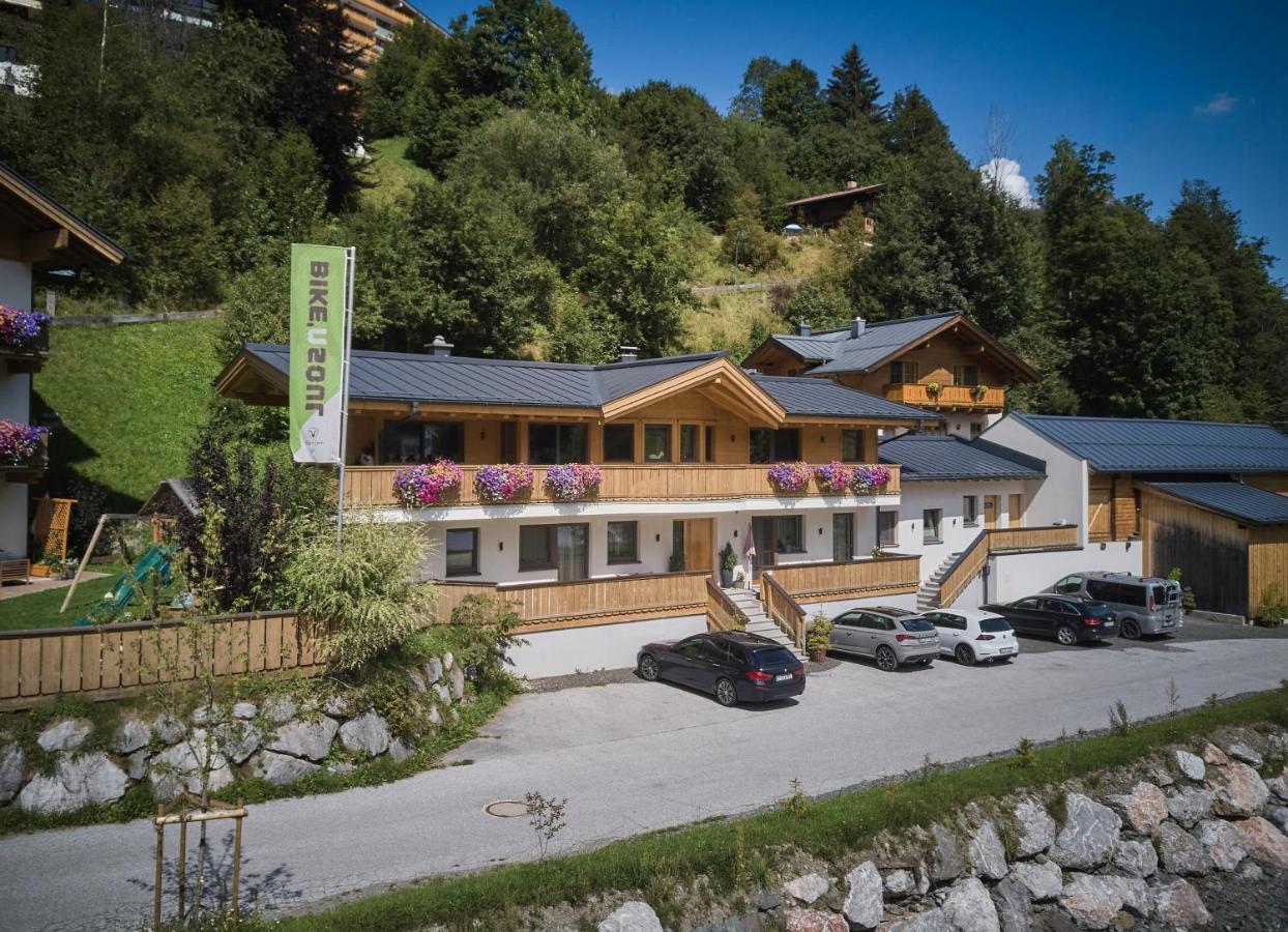 Am Zwoelferkogel Appartements 萨尔巴赫 外观 照片