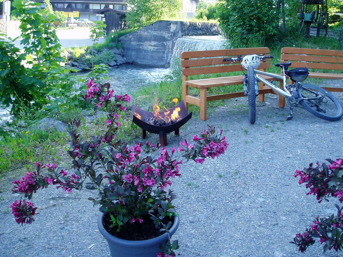 Am Zwoelferkogel Appartements 萨尔巴赫 外观 照片