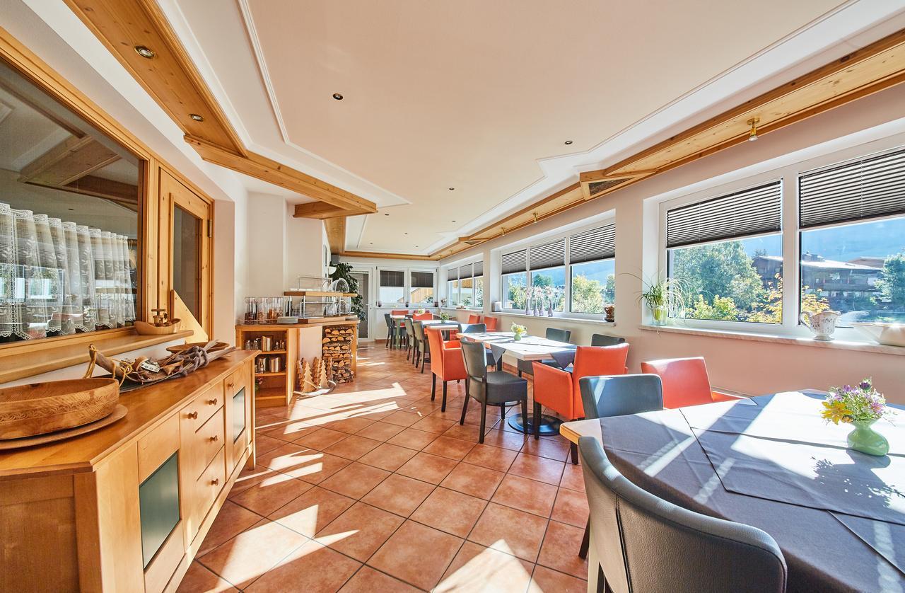 Am Zwoelferkogel Appartements 萨尔巴赫 外观 照片