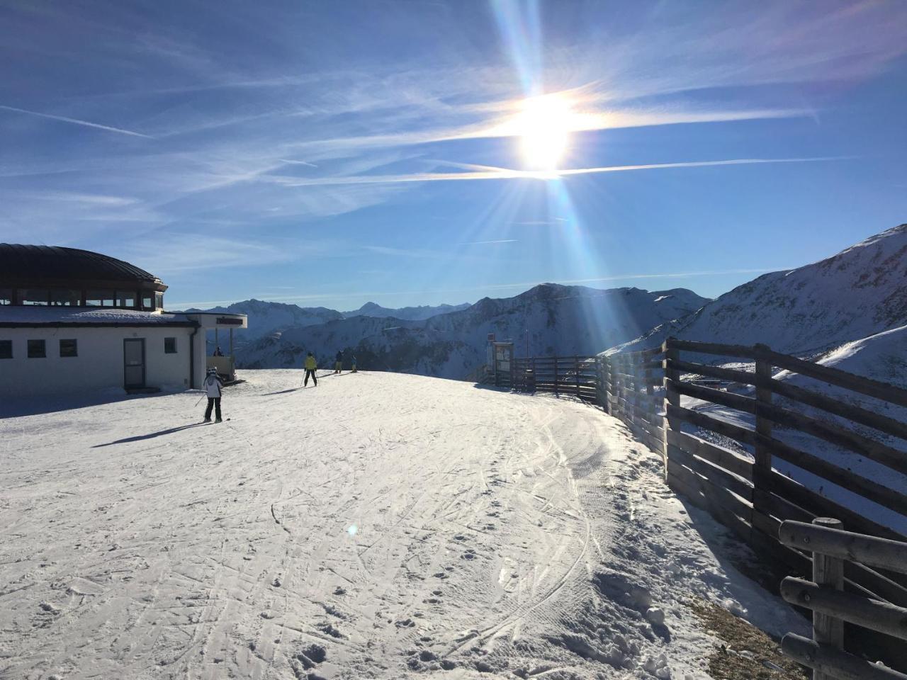 Am Zwoelferkogel Appartements 萨尔巴赫 外观 照片